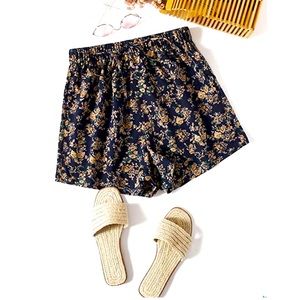 Shein Curve Floral Bucket Shorts